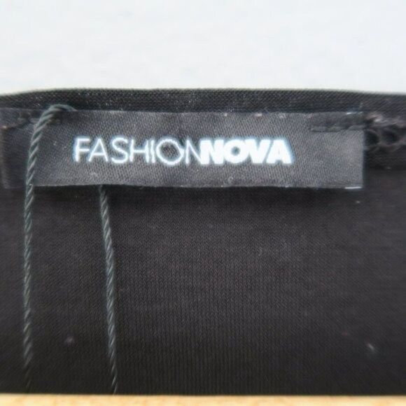 FASHION NOVA Black Bodysuit Size M V Neck Long Sleeve Tags Basic Stretch Sleek - Picture 3 of 4